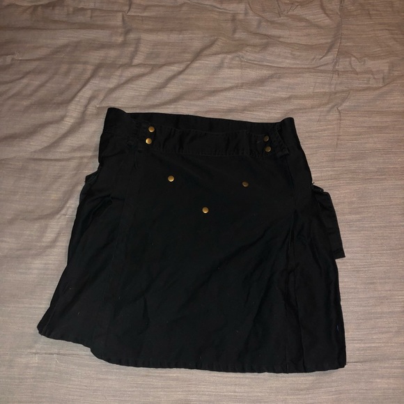 Men’s Black Scottish Highland Utility Kilt - Picture 6 of 7